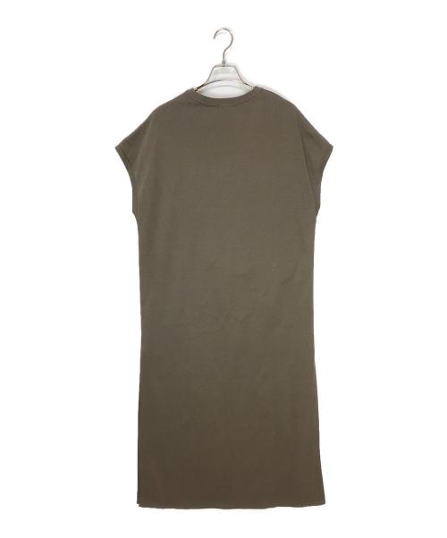 THE RERACS（ザ リラクス）THE RERACS (ザ リラクス) SLEEVELESS SLIT DRESS ベージュ サイズ:36の古着・服飾アイテム