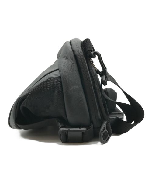 BROSKI and SUPPLY（ブロスキーアンドサプライ）BROSKI and SUPPLY (ブロスキーアンドサプライ) Adjust sling multi bag ブラック サイズ:-の古着・服飾アイテム