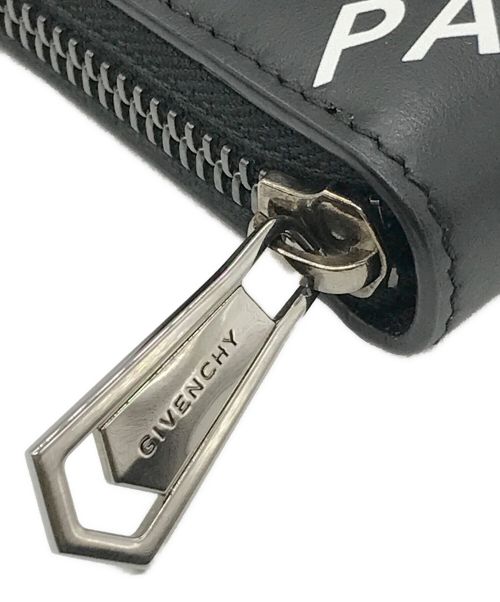 GIVENCHY（ジバンシィ）GIVENCHY (ジバンシィ) 長財布 ホワイト×ブラック サイズ:-の古着・服飾アイテム