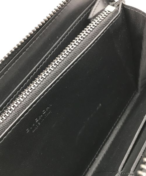 GIVENCHY（ジバンシィ）GIVENCHY (ジバンシィ) 長財布 ホワイト×ブラック サイズ:-の古着・服飾アイテム