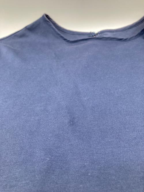 kurashi&trips publishing（クラシアンドトリップス パブリッシング）kurashi&trips publishing (クラシアンドトリップス パブリッシング) カットソーワンピース ネイビー サイズ:Mの古着・服飾アイテム