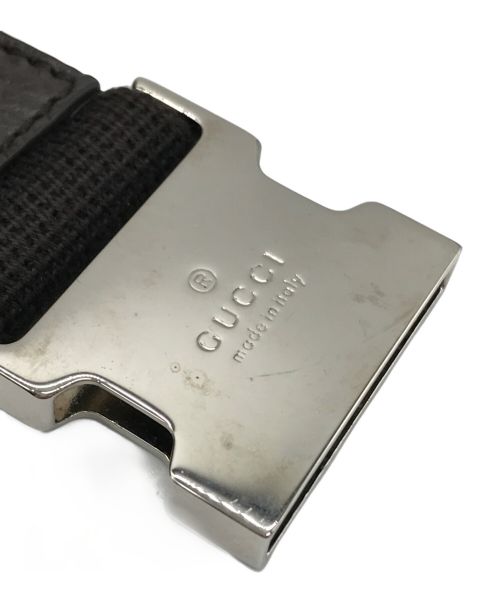 GUCCI（グッチ）GUCCI (グッチ) GGキャンバスボディバッグ ベージュの古着・服飾アイテム