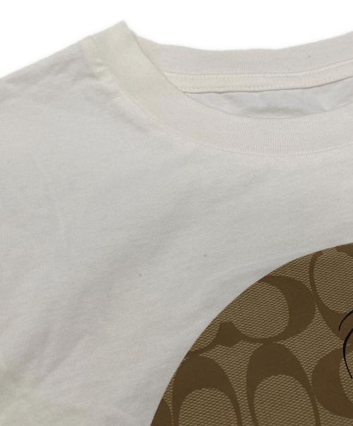 COACH（コーチ）COACH (コーチ) DISNEY (ディズニー) ロープクライム ミッキーマウス シグネチャー Tシャツ ブラウン×ホワイト サイズ:Sの古着・服飾アイテム