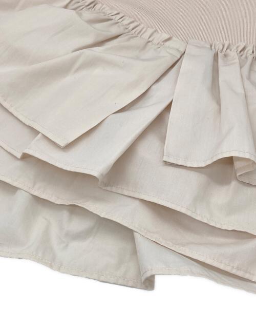 Diagram（ダイアグラム）Diagram (ダイアグラム) ヘムフリルノースリーブ ノースリーブニット ベージュ サイズ:36の古着・服飾アイテム