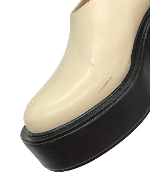 CLANE（クラネ）CLANE (クラネ) VOLUME SOLE SHOES 厚底レザーシューズ ベージュ×ブラック サイズ:37の古着・服飾アイテム