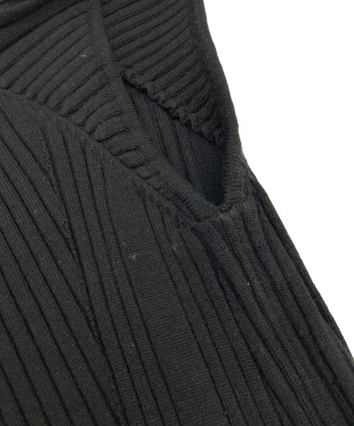 Snidel（スナイデル）Snidel (スナイデル) Susフロントボタンノースリニットワンピ ース ブラック サイズ:ONE SIZEの古着・服飾アイテム