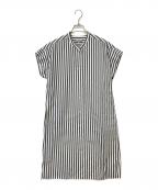 MARGARET HOWELLマーガレットハウエル）の古着「シャツワンピース」｜ホワイト×グレー