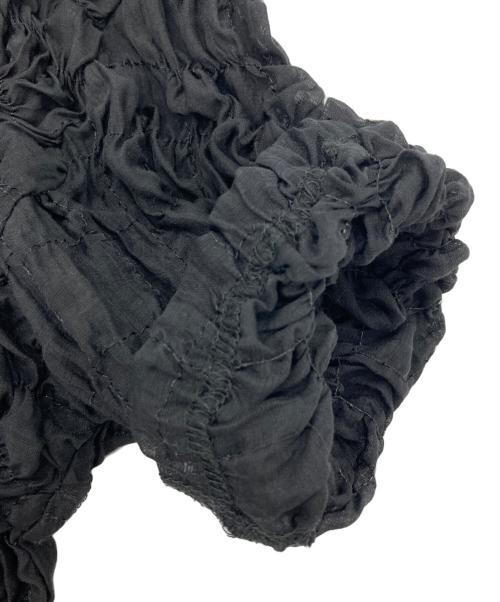 HeRIN.CYE（ヘリンドットサイ）HeRIN.CYE (ヘリンドットサイ) Square shirring tops ブラック サイズ:FREEの古着・服飾アイテム