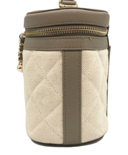 DIANA（ダイアナ）DIANA (ダイアナ) キルティング エコファー バニティ ミニ ショルダーバッグ ホワイト×グレー サイズ:-の古着・服飾アイテム