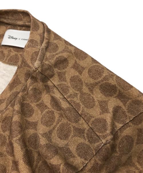 COACH（コーチ）COACH (コーチ) DISNEY (ディズニー) シグネチャーTシャツ ブラウン サイズ:Sの古着・服飾アイテム