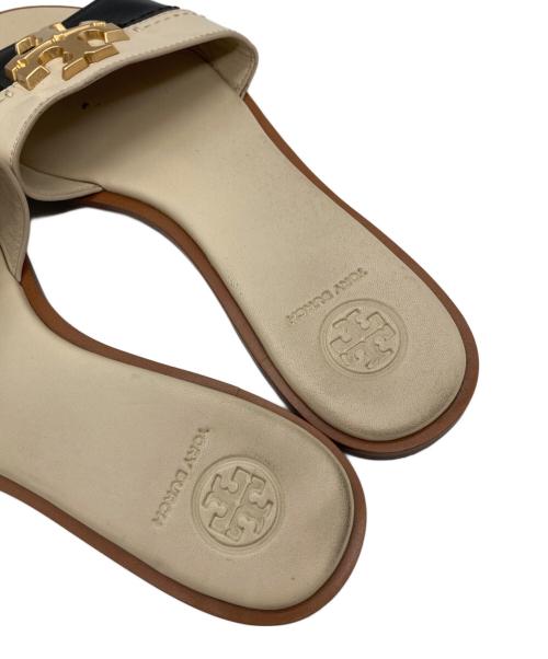 TORY BURCH（トリーバーチ）TORY BURCH (トリーバーチ) エブリー スライド レザー サンダル ブラック×ベージュ サイズ:7Mの古着・服飾アイテム