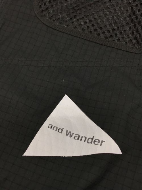 and wander（アンドワンダー）and wander (アンドワンダー) breath rip hoodie/ブレスリップフーディ ブラック サイズ:Mの古着・服飾アイテム