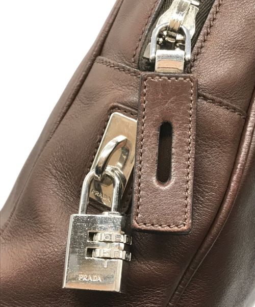 PRADA（プラダ）PRADA (プラダ) レザーブリーフケース ブラウン サイズ:-の古着・服飾アイテム