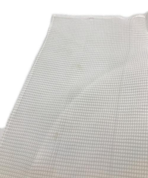 ISSEY MIYAKE me（イッセイ ミヤケ ミー）ISSEY MIYAKE me (イッセイ ミヤケ ミー) ワッフルプリーツカーディガン ホワイト サイズ:-の古着・服飾アイテム