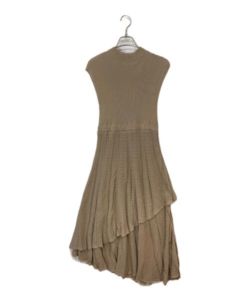 anuans（アニュアンス）anuans (アニュアンス) アシメティアード透かし編みニットワンピース ベージュ サイズ:Fの古着・服飾アイテム