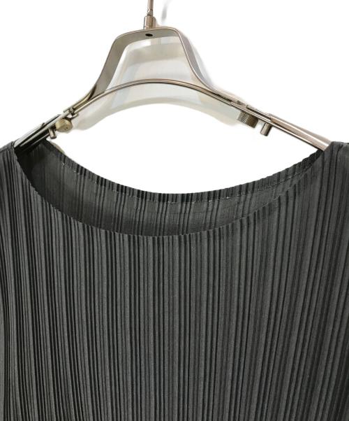 PLEATS PLEASE（プリーツプリーズ）PLEATS PLEASE (プリーツプリーズ) 半袖ロングカットソー グレー サイズ:3の古着・服飾アイテム