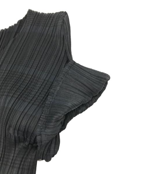 PLEATS PLEASE（プリーツプリーズ）PLEATS PLEASE (プリーツプリーズ) プリーツ Tシャツ ブラック サイズ:3の古着・服飾アイテム