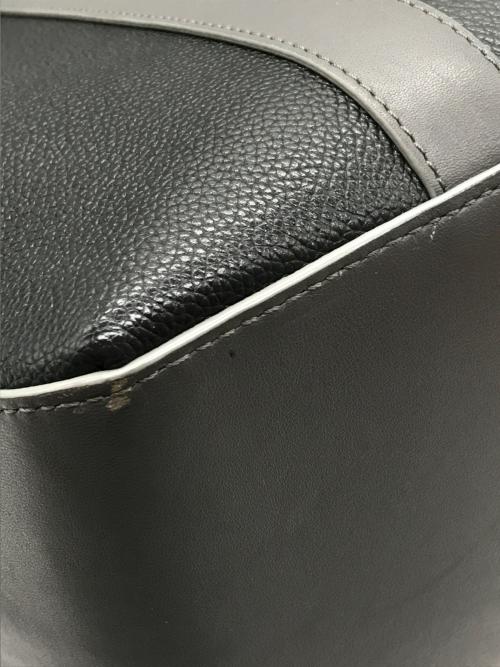 J&M DAVIDSON（ジェイ＆エム デヴィッドソン）J&M DAVIDSON (ジェイ＆エム デヴィッドソン) レザートートバッグ ブラック×グレー サイズ:-の古着・服飾アイテム