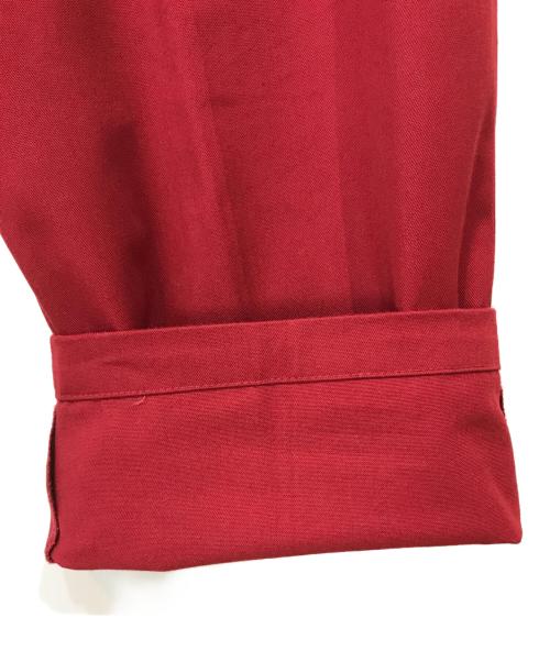 TOMORROW LAND（トゥモローランド）TOMORROW LAND (トゥモローランド) ポリエステルコットンツイル ダブルバックルパンツ レッド サイズ:Mの古着・服飾アイテム