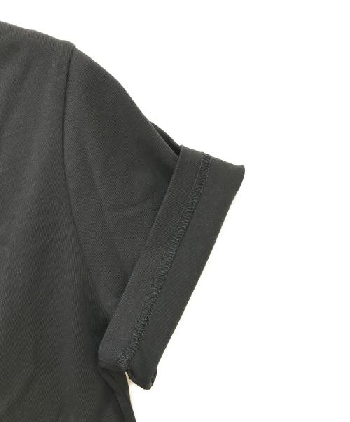 MONCLER（モンクレール）MONCLER (モンクレール) GIROCOLLO ロゴワッペンTシャツ ブラック サイズ:Sの古着・服飾アイテム