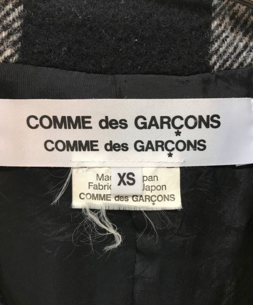 COMME des GARCONS COMME des GARCONS（コムデギャルソン コムデギャルソン）COMME des GARCONS COMME des GARCONS (コムデギャルソン コムデギャルソン) 14AW ウール混紡チェックラウンドカラーコート ホワイト×ブラック サイズ:XSの古着・服飾アイテム