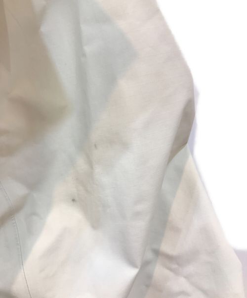 ARC'TERYX（アークテリクス）ARC'TERYX (アークテリクス) Beta SL Jacket ホワイト サイズ:Lの古着・服飾アイテム