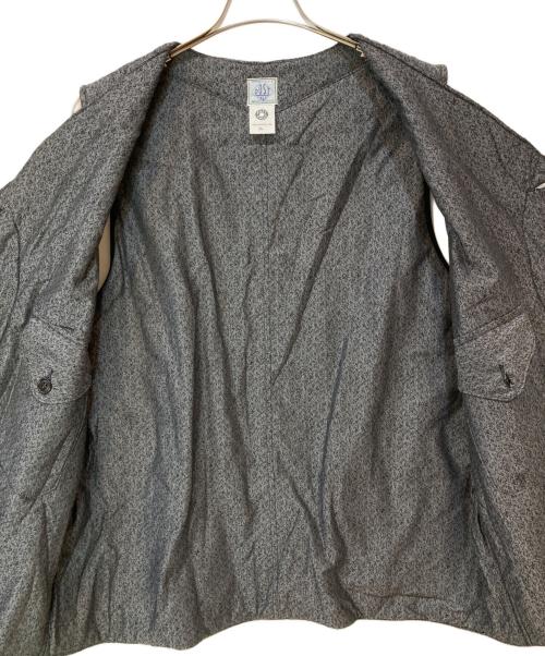 POST O'ALLS（ポストオーバーオールズ）POST O'ALLS (ポストオーバーオールズ) Royal Traveler Vest Cotton Brocade Polar グレー サイズ:XLの古着・服飾アイテム