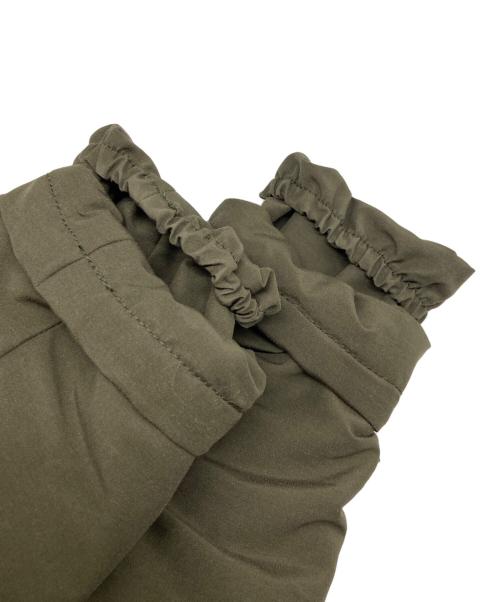 DUVETICA（デュベティカ）DUVETICA (デュベティカ) FIONNGUALA/フィオングアラダウンコート カーキ サイズ:40の古着・服飾アイテム