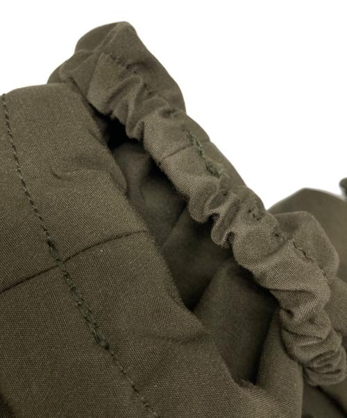 DUVETICA（デュベティカ）DUVETICA (デュベティカ) FIONNGUALA/フィオングアラダウンコート カーキ サイズ:40の古着・服飾アイテム