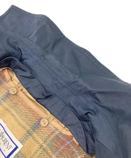 Yves Saint Laurent（イヴサンローラン）Yves Saint Laurent (イヴサンローラン) ライナー付 金ボタントレンチコート ネイビー サイズ:Sの古着・服飾アイテム