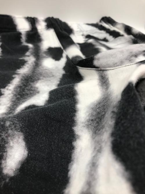 me ISSEY MIYAKE（ミーイッセイ ミヤケ）me ISSEY MIYAKE (ミーイッセイ ミヤケ) タイダイ柄 イージーパンツ ブラック サイズ:-の古着・服飾アイテム