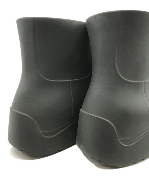 BOTTEGA VENETA（ボッテガベネタ）BOTTEGA VENETA (ボッテガベネタ) THE PUDDLE BOOTS グリーン サイズ:43の古着・服飾アイテム