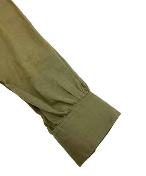 kurashi&trips publishing（クラシアンドトリップス パブリッシング）kurashi&trips publishing (クラシアンドトリップス パブリッシング) 3WAY後ろさがりギャザーワンピース グリーン サイズ:-の古着・服飾アイテム