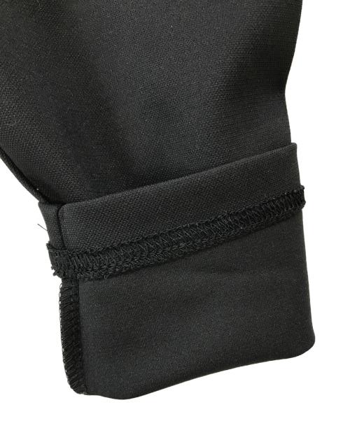 HYKE（ハイク）HYKE (ハイク) パワーショルダーL/Sカットソー ブラック サイズ:2の古着・服飾アイテム