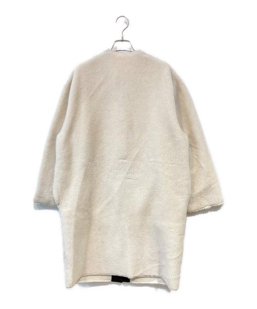 allureville（アルアバイル）allureville (アルアバイル) リバーシブルノーカラーボアコート ホワイト サイズ:2の古着・服飾アイテム