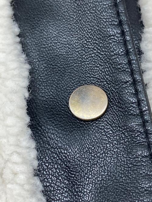 allureville（アルアバイル）allureville (アルアバイル) リバーシブルノーカラーボアコート ホワイト サイズ:2の古着・服飾アイテム