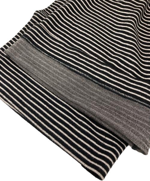 Max Mara WEEK END LINE（マックスマーラ ウイークエンドライン）Max Mara WEEK END LINE (マックスマーラ ウイークエンドライン) ボーダーストレッチパンツ ブラック×ホワイト サイズ:Lの古着・服飾アイテム