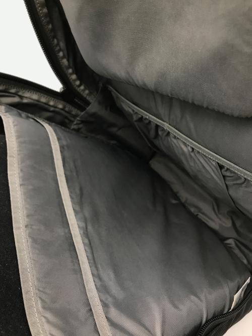 AER（エアー）AER (エアー) BEAUTY&YOUTH (ビューティーアンドユース) 別注 COMMUTER PACK ブラック サイズ:-の古着・服飾アイテム