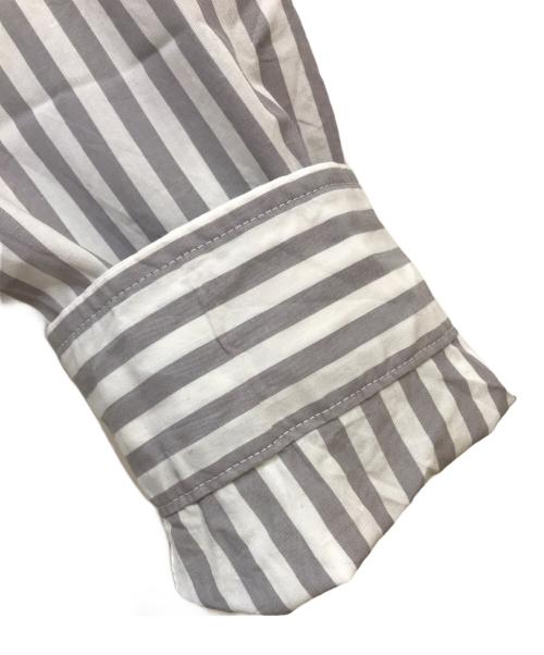 KUON（クオン）KUON (クオン) Reversible Pleated Shirt ホワイト×グレー サイズ:Mの古着・服飾アイテム