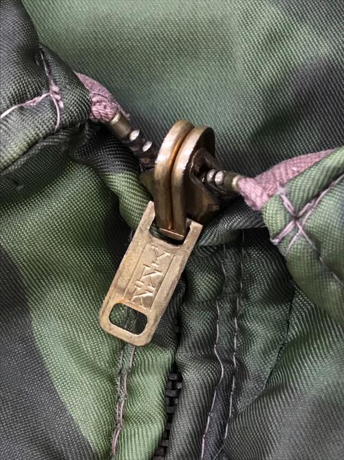 古着ジャケット（フルギジャケット）古着ジャケット (フルギジャケット) QUINHON VIETNAM スーベニア ベトジャン カーキ サイズ:-の古着・服飾アイテム