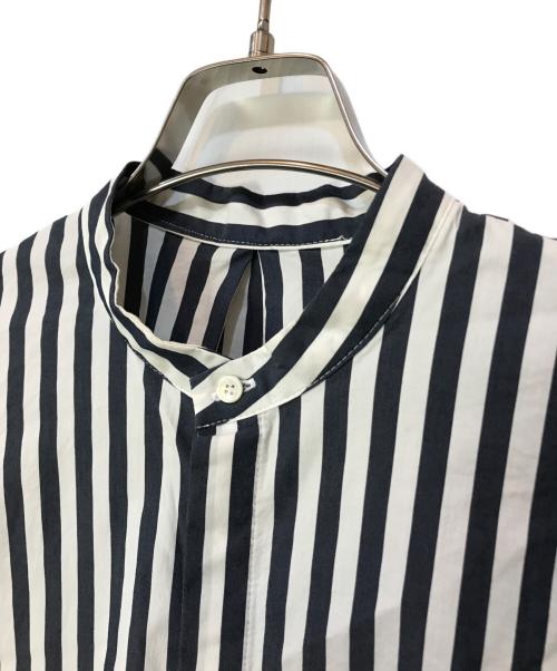 oll（オール）oll (オール) seeline dress ストライプロングシャツワンピース ホワイト×ネイビー サイズ:02の古着・服飾アイテム