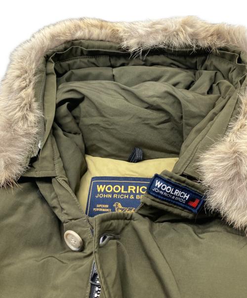 WOOLRICH（ウールリッチ）WOOLRICH (ウールリッチ) ARCTIC PARKA ダウンジャケット カーキ サイズ:Mの古着・服飾アイテム