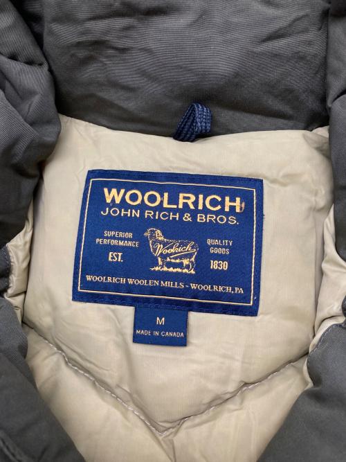 WOOLRICH（ウールリッチ）WOOLRICH (ウールリッチ) ARCTIC PARKA ダウンジャケット カーキ サイズ:Mの古着・服飾アイテム
