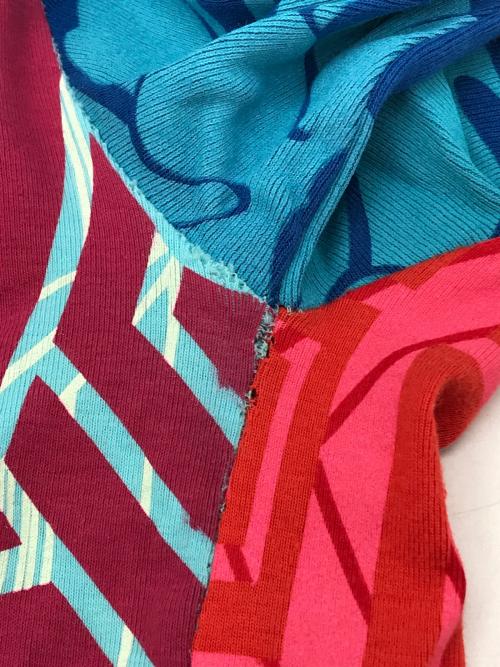 giant（ジャイアント）giant (ジャイアント) プリントカットソー ブルー サイズ:Mの古着・服飾アイテム