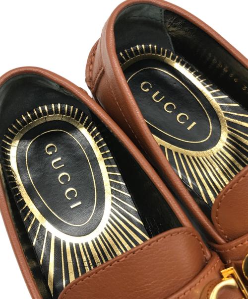 GUCCI（グッチ）GUCCI (グッチ) メタルロゴ ローファー ブラウン サイズ:36の古着・服飾アイテム
