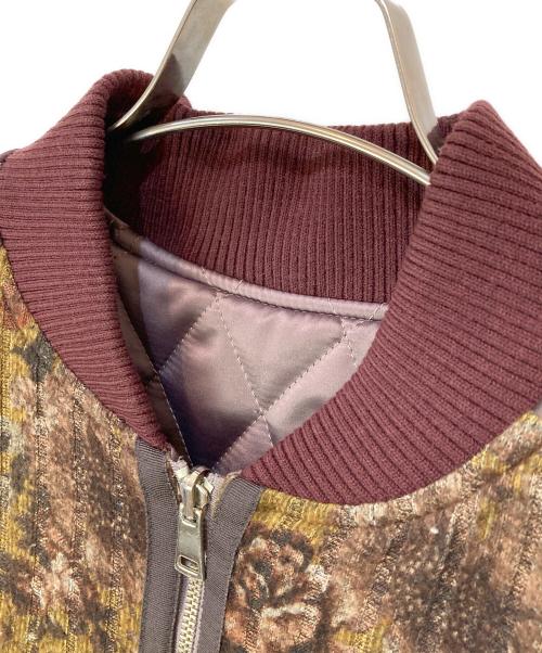 MLVINCE（メルヴィンス）MLVINCE (メルヴィンス) QUILTED SOUVENIR JACKET イエロー×ブラウン サイズ:Lの古着・服飾アイテム