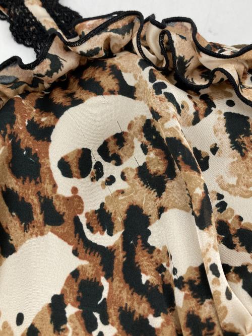 hysterics（ヒステリックス）hysterics (ヒステリックス) スカルレオパードワンピース ブラウン サイズ:FREEの古着・服飾アイテム