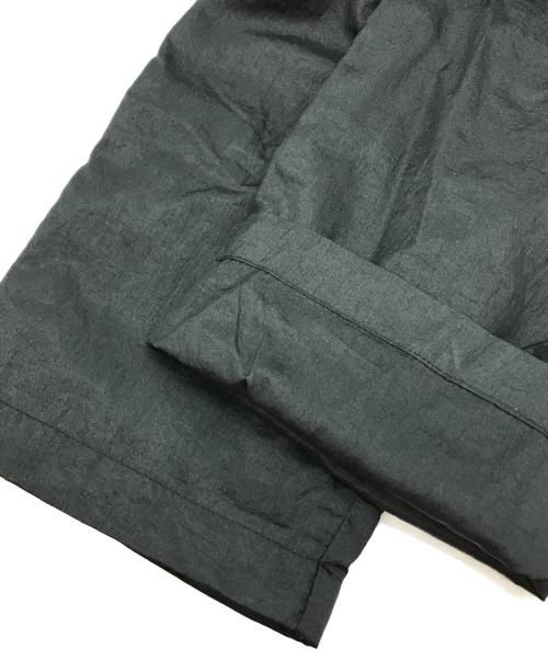 KITH（キス）KITH (キス) BMW (ビーエムダブリュー) ナイロンパンツ ブラック サイズ:Sの古着・服飾アイテム