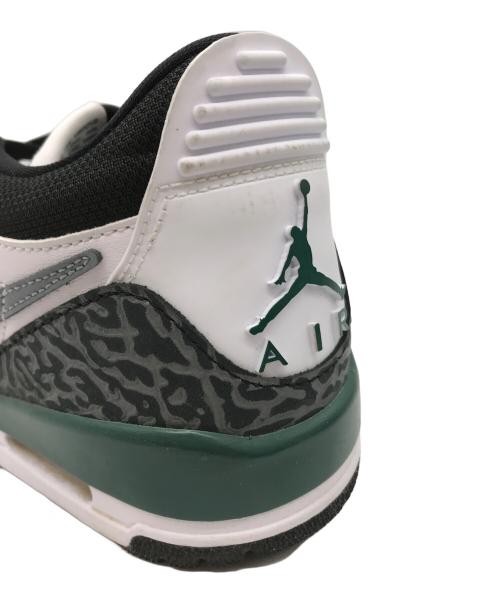 NIKE（ナイキ）NIKE (ナイキ) AIR JORDAN LEGACY 312 LOW ローカットスニーカー WHITE/OXIDIZED GREEN サイズ:US7の古着・服飾アイテム