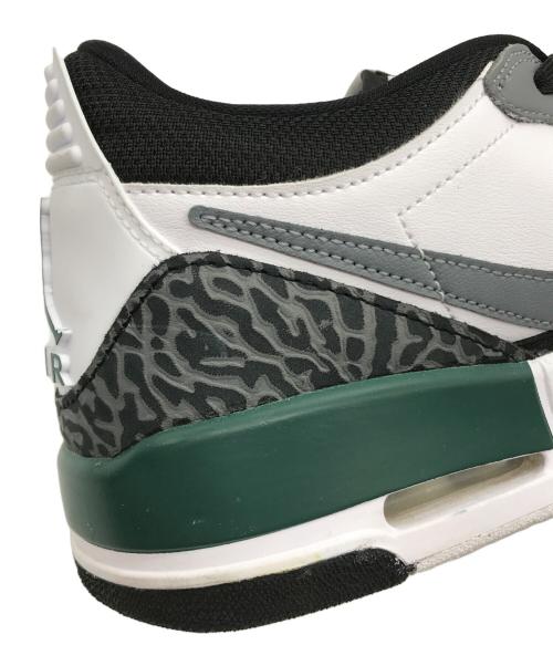 NIKE（ナイキ）NIKE (ナイキ) AIR JORDAN LEGACY 312 LOW ローカットスニーカー WHITE/OXIDIZED GREEN サイズ:US7の古着・服飾アイテム